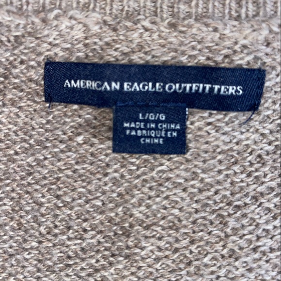 American Eagle cable knit sweater - Picture 4 of 5